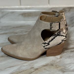 Seven Dials Queensbury Boots